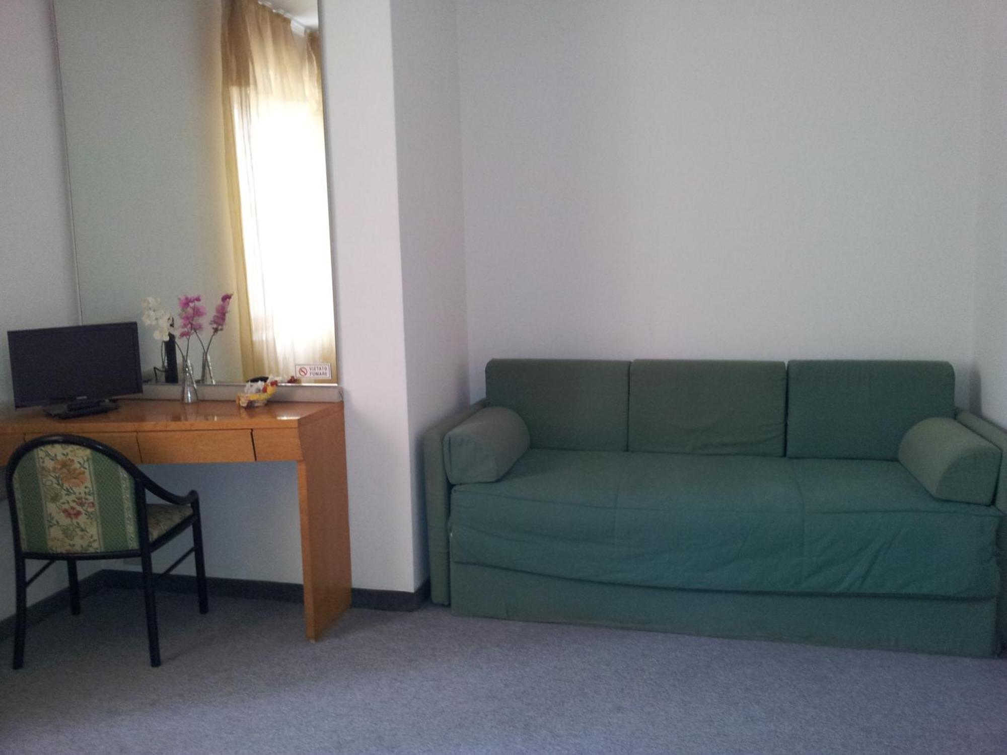 Hotel Post بيرغامو الغرفة الصورة